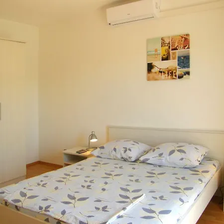 Apartamento Dijo Primošten